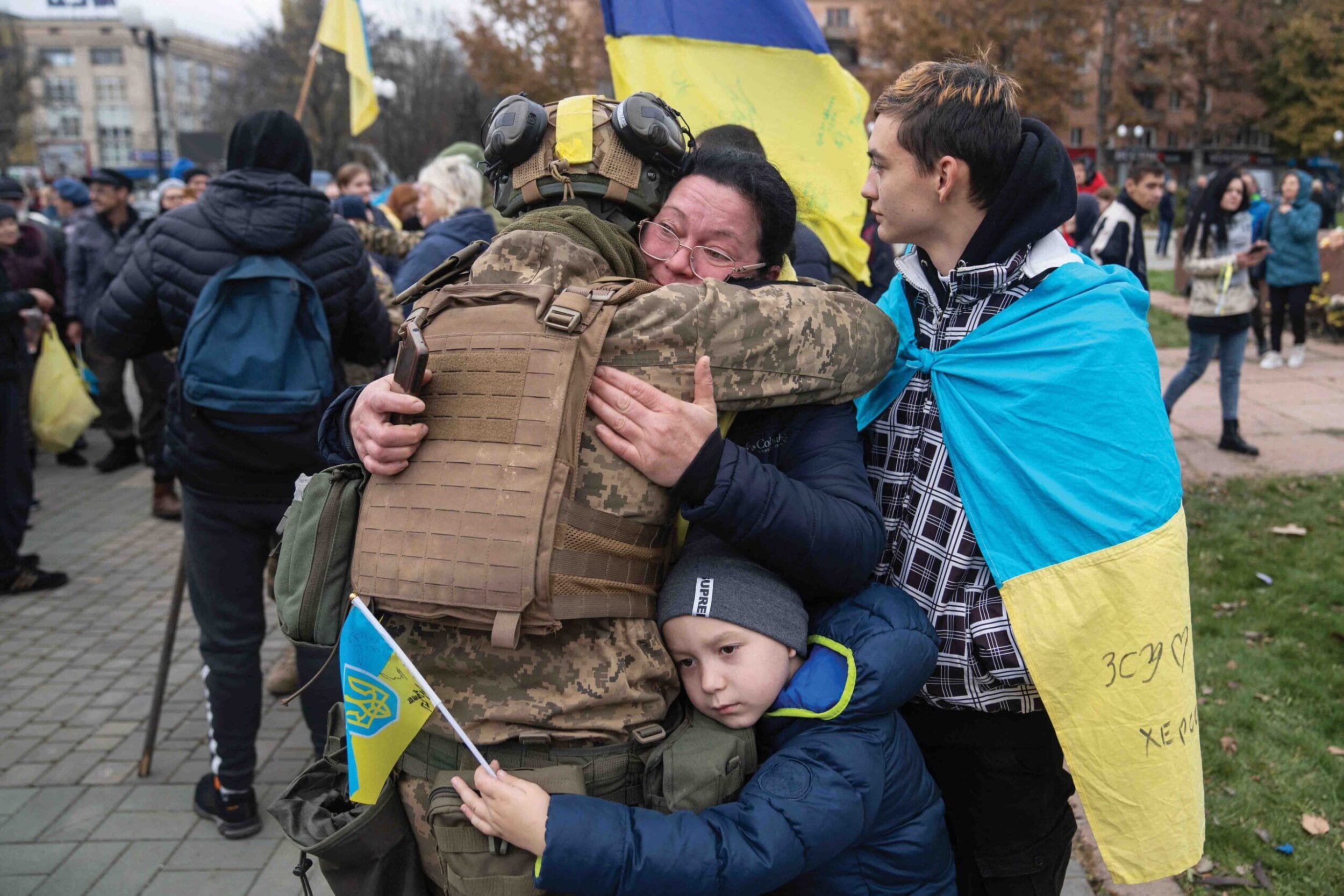 Russian flag comes down in Kherson, but Ukraine sees a trap